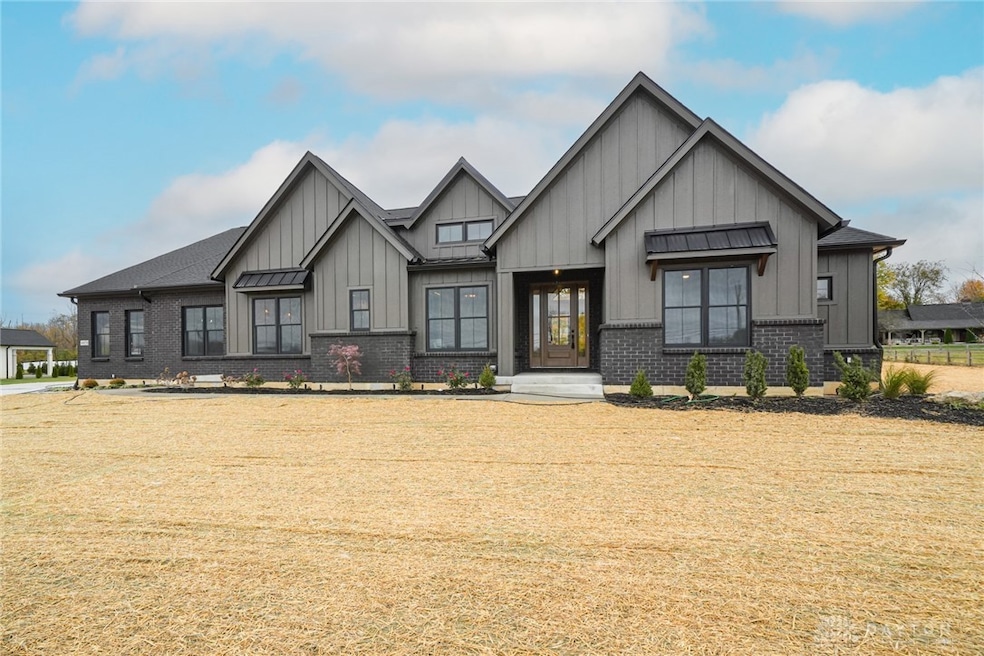 4870 Bunnell Hill Rd, Lebanon, OH 45036 - photo 1