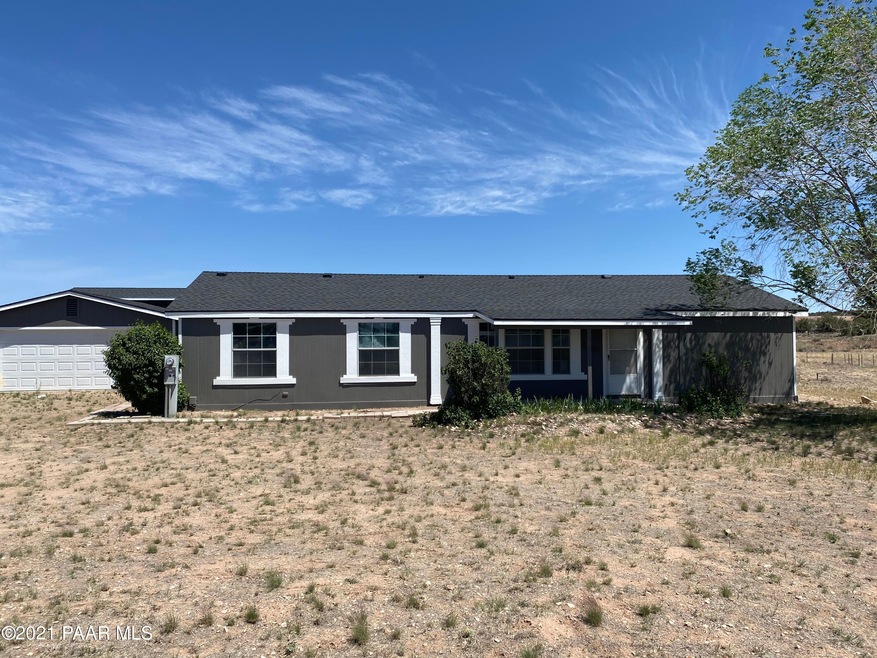 24255 N St Louis St, Paulden, AZ 86334 - photo 1