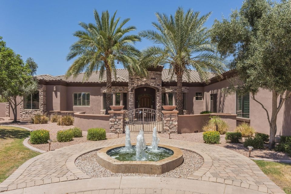 2346_E_Escondido_Pl_01