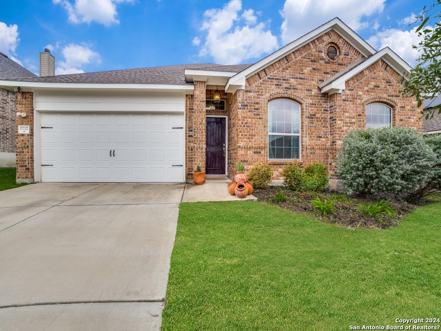 17727 Handies Peak, Helotes, TX 78023 - photo 1