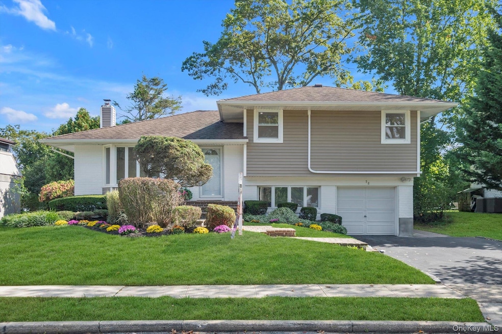 For Sale $1,398,800 • Co-Listing Agent