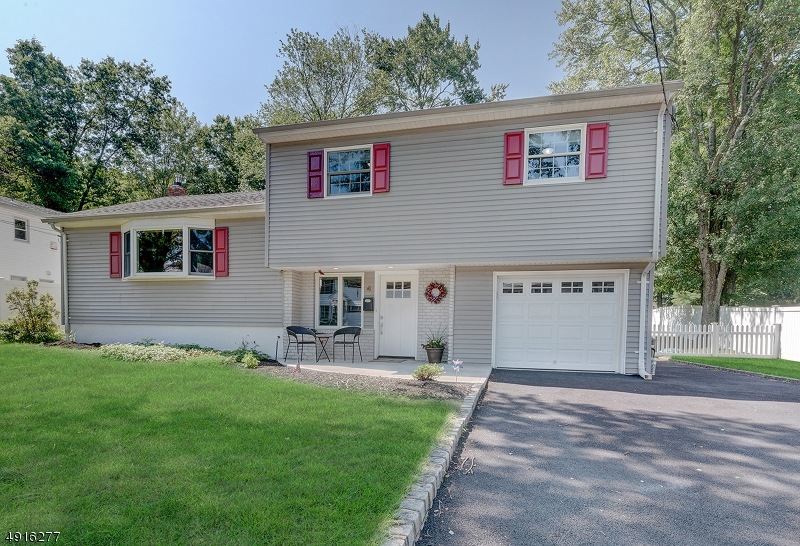 4 Dunn Rd, West Orange, NJ 07052 - photo 1