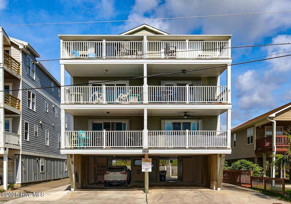 1707 Carolina Beach Ave N unit 1h, Carolina Beach, NC 28428 - photo 1