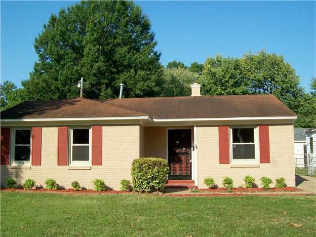 1231 WELLS STATION, TOTAL RENOVATION, BEAUTIFUL,