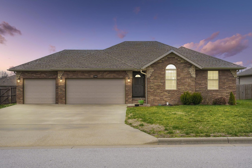 1-web-or-mls-DSC06950_DUSK