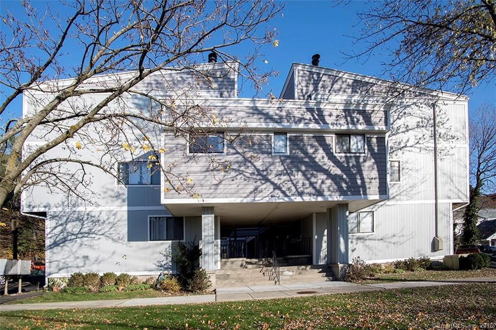 296 Main Avenue - Coach Run Condominiums