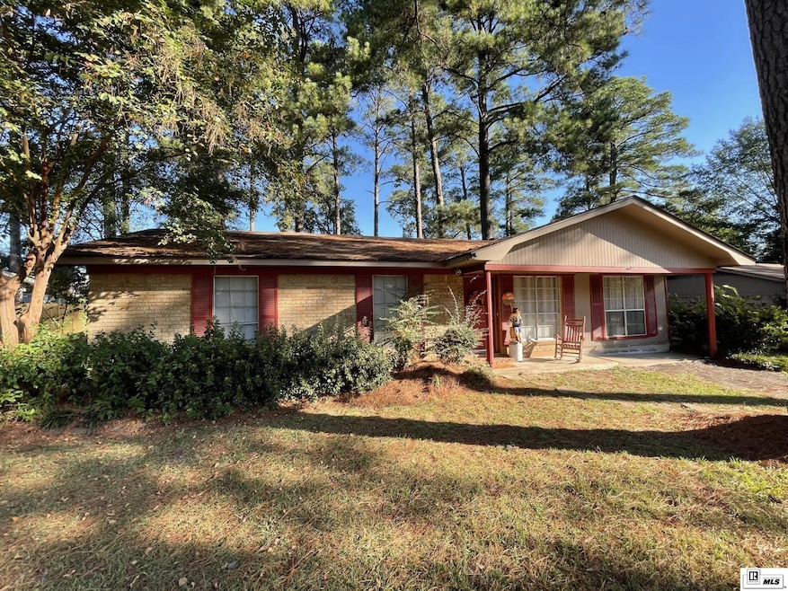 302 Paula Dr, West Monroe, LA 71291 - photo 1