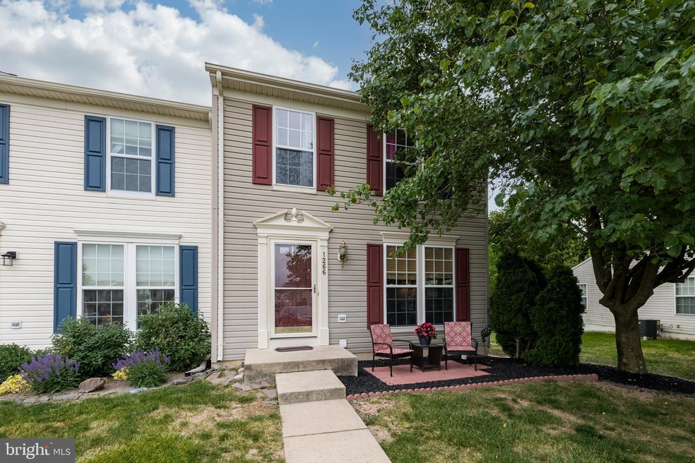 1266 Hunter Ln, Perkiomenville, PA 18074 - photo 1