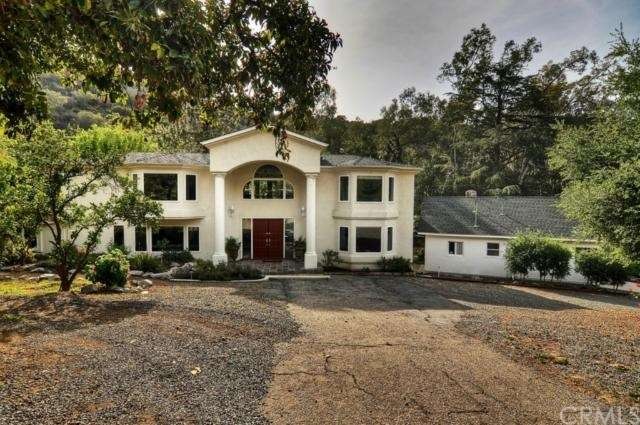 Charming Original Carriage Home on Right of Main E