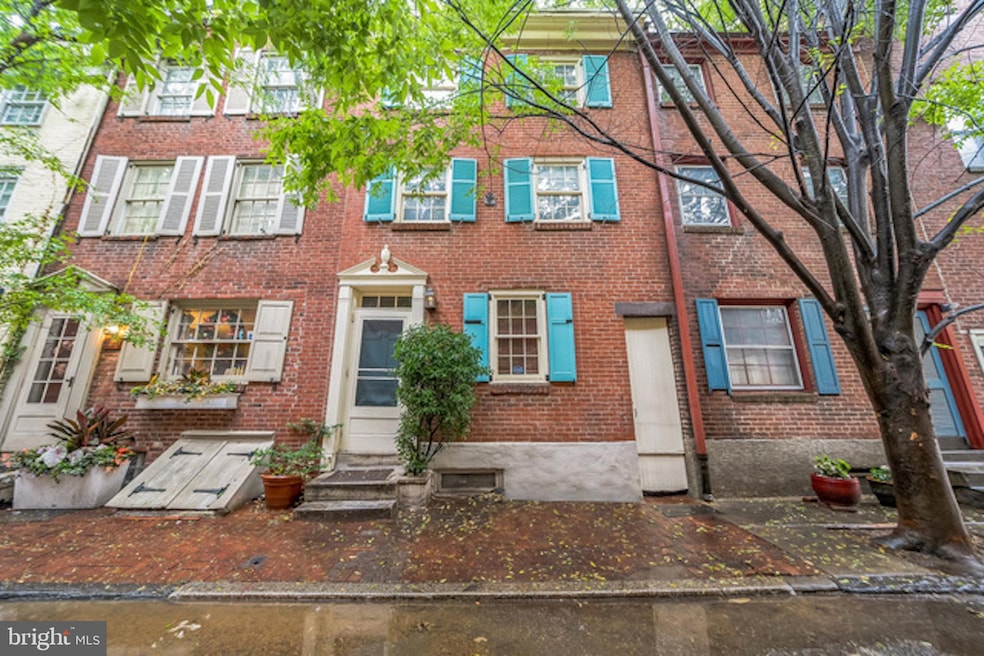 Under Contract $599,900