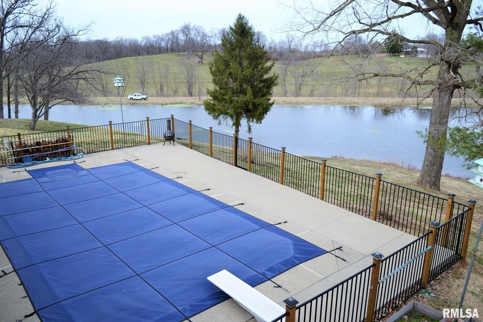 10 Quail Ln, Jacksonville, IL 62650 - photo 1