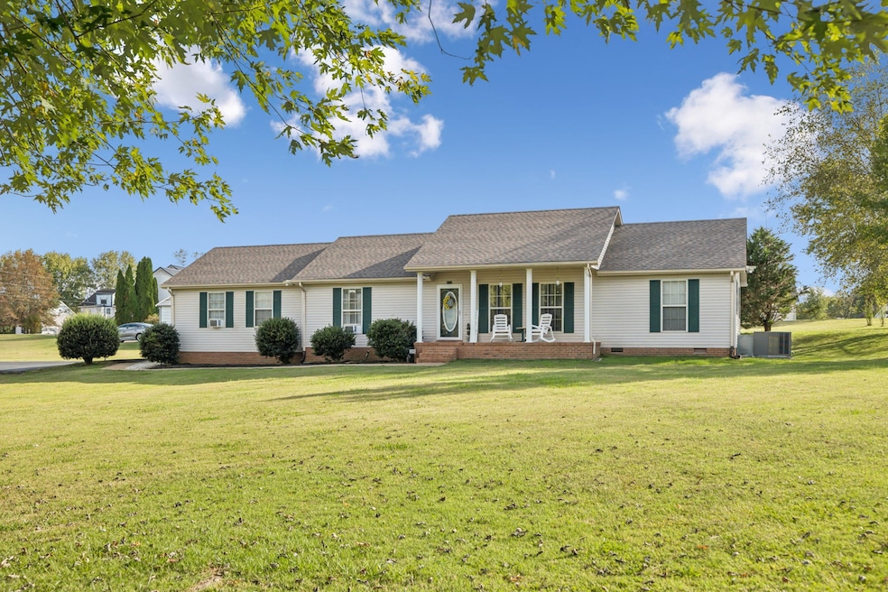 125 Monument Cir, Summertown, TN 38483 - photo 1