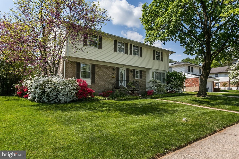 242 E Padonia Rd, Lutherville Timonium, MD 21093 - photo 1