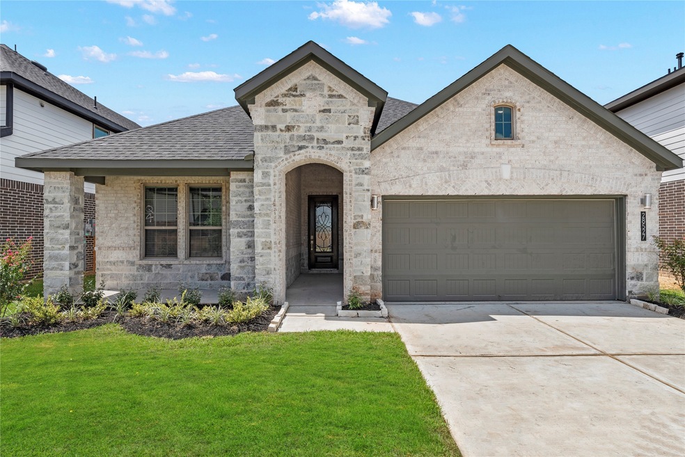 28527 Halle Ray Dr, Katy, TX 77494 - photo 1