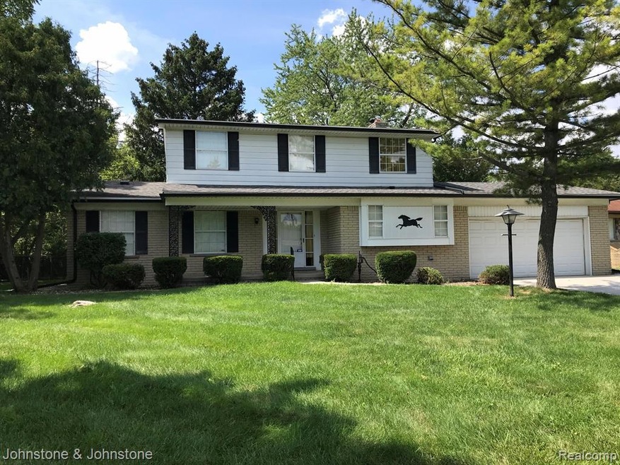 Sold $230,000 • Co-Listing Agent