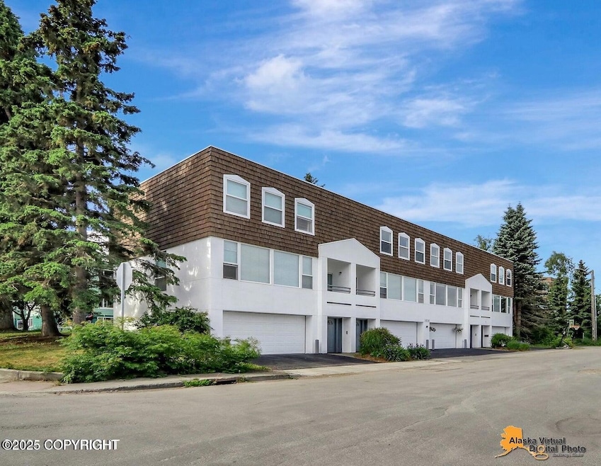 1414 W 7th Ave unit 2, Anchorage, AK 99501 - photo 1