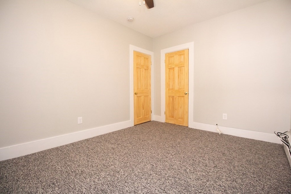 20 Roberts St unit 6, Brookline, MA 02445 - photo 1