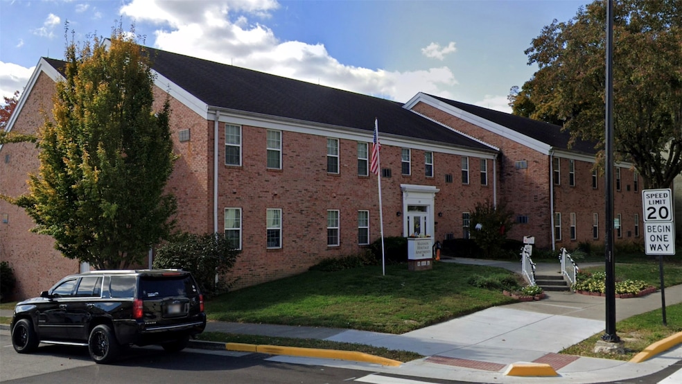 101 W 2nd St, Madison, IN 47250 - photo 1