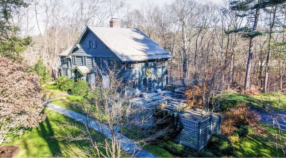 143 Meadowbrook Rd, Weston, MA 02493 - photo 1