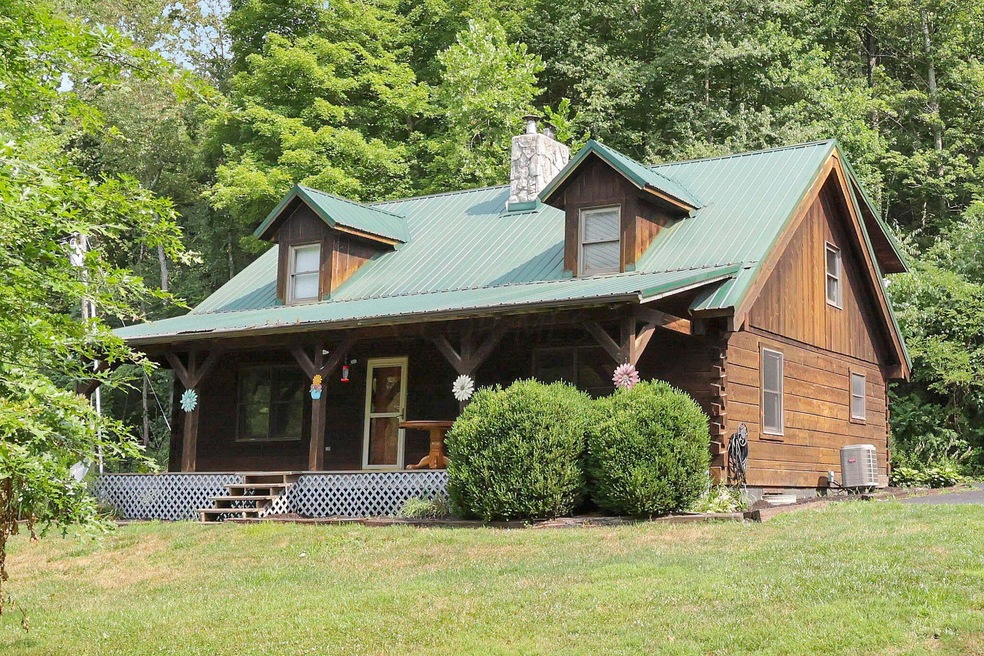 7660 Sugar Grove Rd SE, Sugar Grove, OH 43155 - photo 1