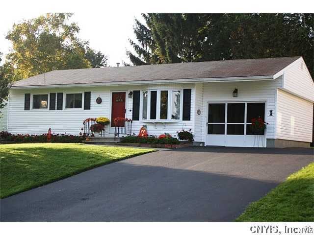 307 Edwin St, Chittenango, NY 13037 - photo 1