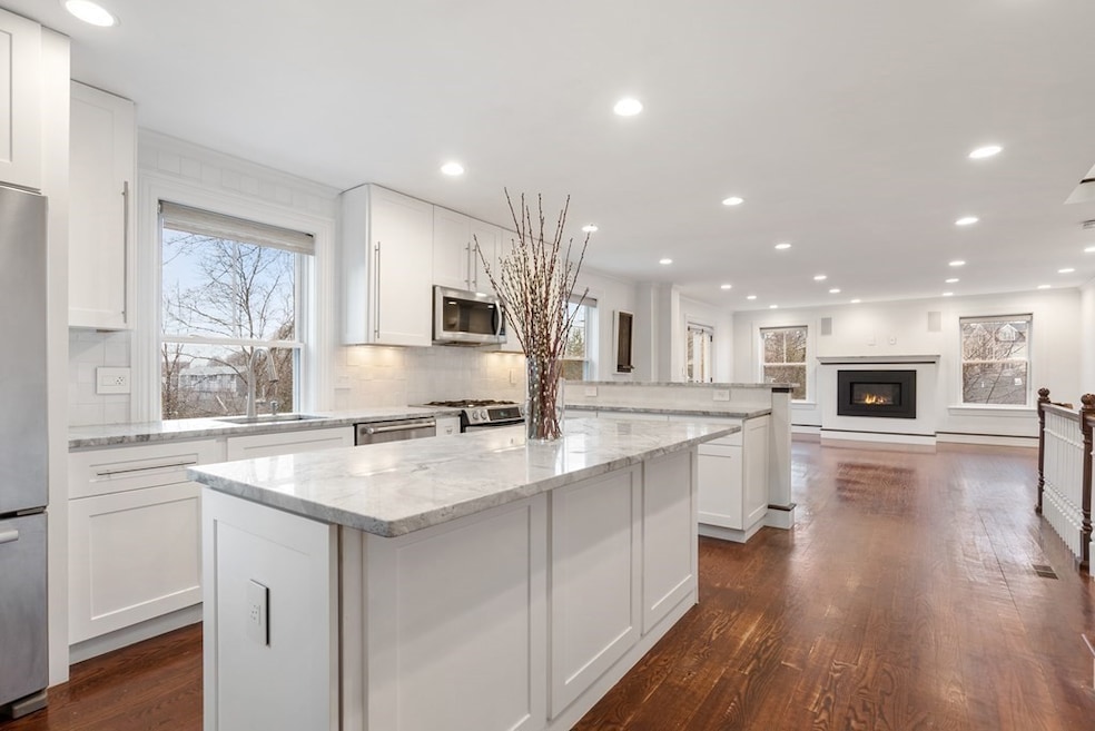 4 Juniper Terrace, Roxbury, MA 02119 - photo 1