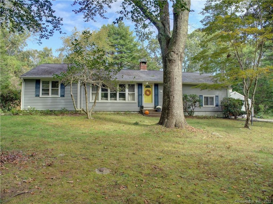 34 Mystic Rd, North Stonington, CT 06359 - photo 1