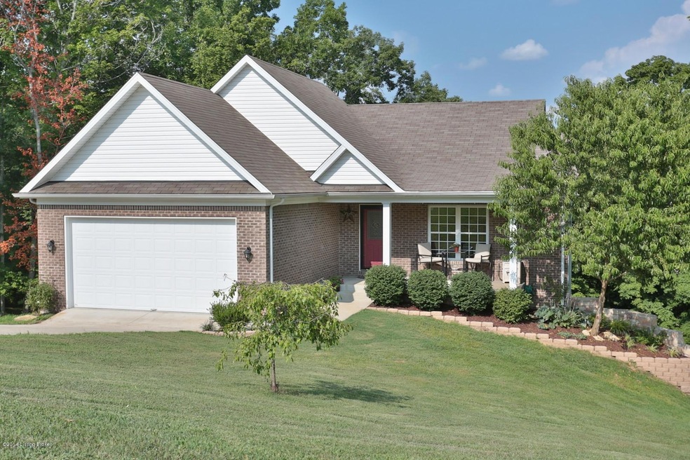 364 Scenic View Dr, Mount Washington, KY 40047 - photo 1