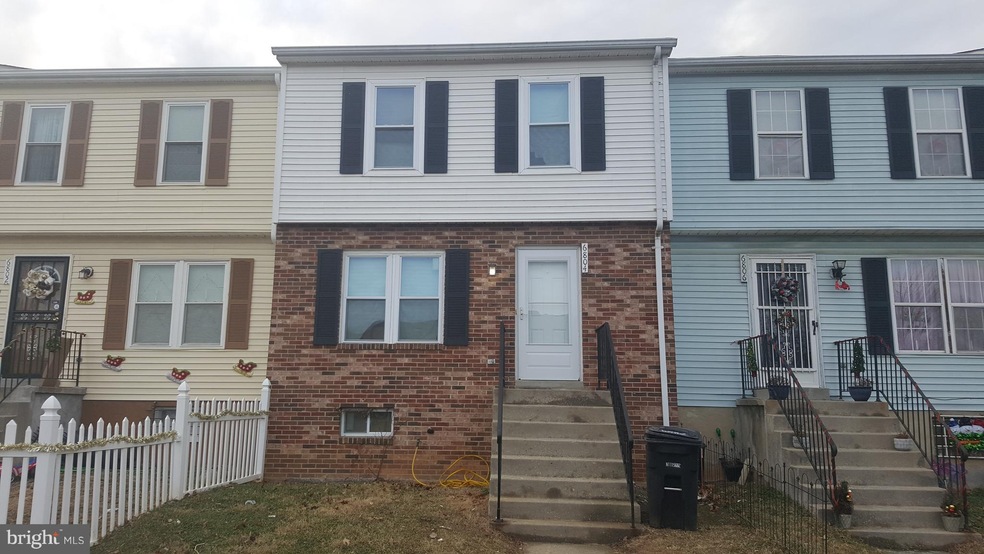 6804 Hawthorne St, Hyattsville, MD 20785 - photo 1