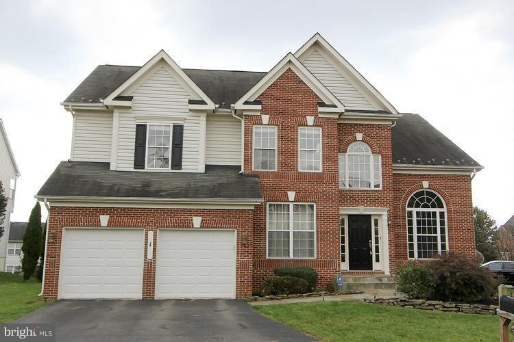 1 Mill Pond Ct, Germantown, MD 20876 - photo 1