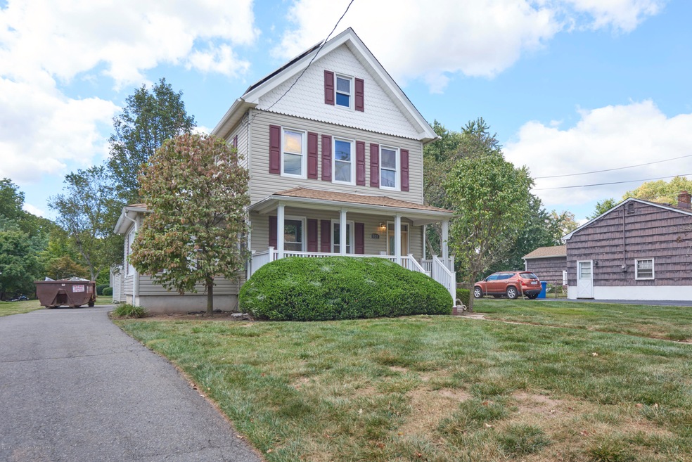 520 Prospect Ave, Piscataway, NJ 08854 - photo 1