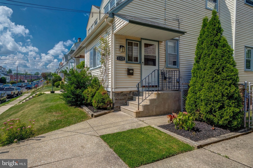 1125 Wilson Dr, Havertown, PA 19083 - photo 1