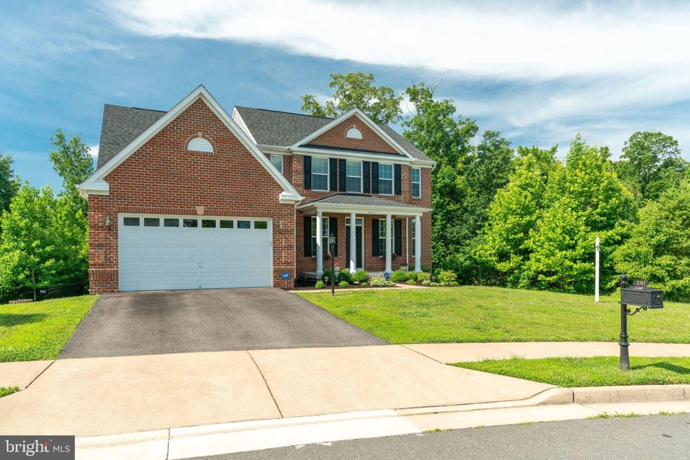 2317 Buoy Ct, Woodbridge, VA 22191 - photo 1