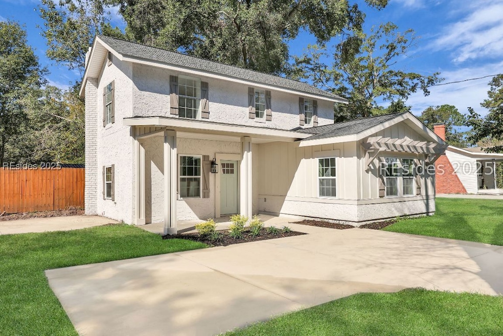 617 Jasper St, Ridgeland, SC 29936 - photo 1