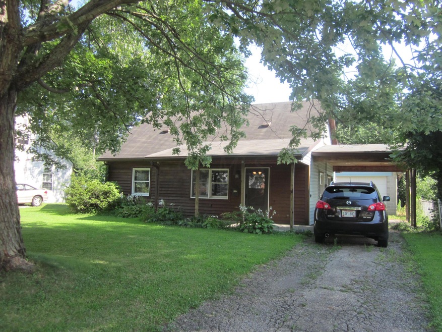 4993 Dimson Dr N, Columbus, OH 43213 - photo 1