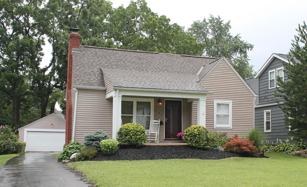 Classic Cape in desirable Clintonville
