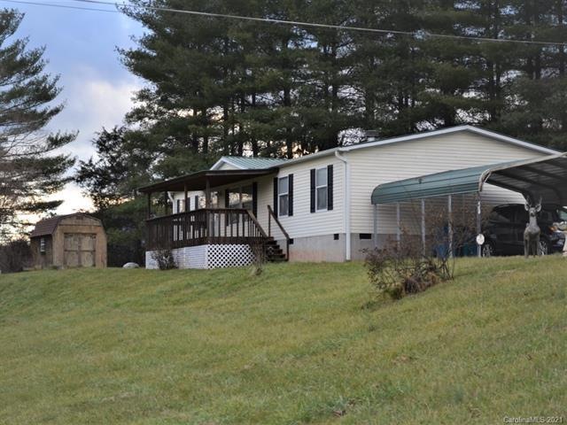 121 Jones Rd, Leicester, NC 28748 - photo 1