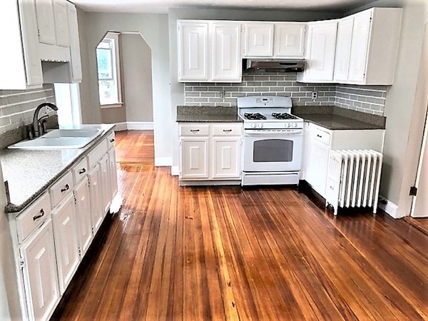 12 Greenleaf Ave, Medford, MA 02155 - photo 1