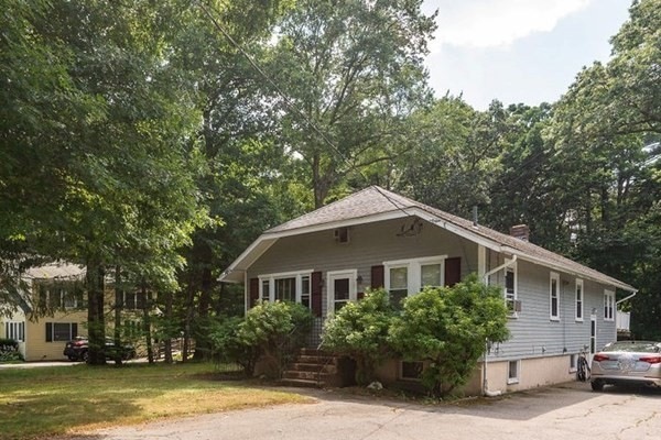 11 Morse St, Foxboro, MA 02035 - photo 1