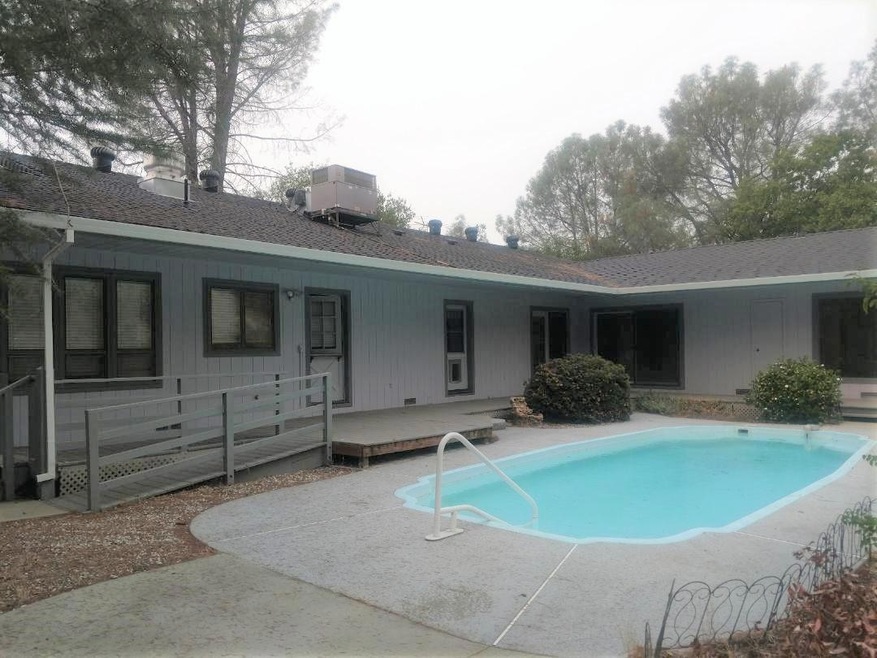 pool area