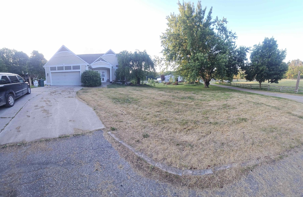 11639 State Rd, Nunica, MI 49448 - photo 1