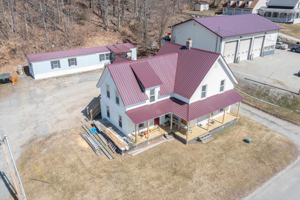 575 Union St unit A,B,C, Littleton, NH 03561 - photo 1