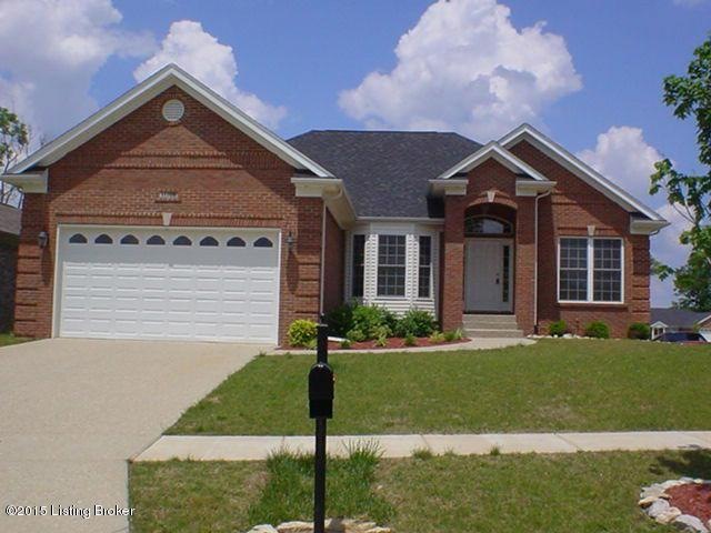 11709 Taylor Rae Dr, Louisville, KY 40229 - photo 1