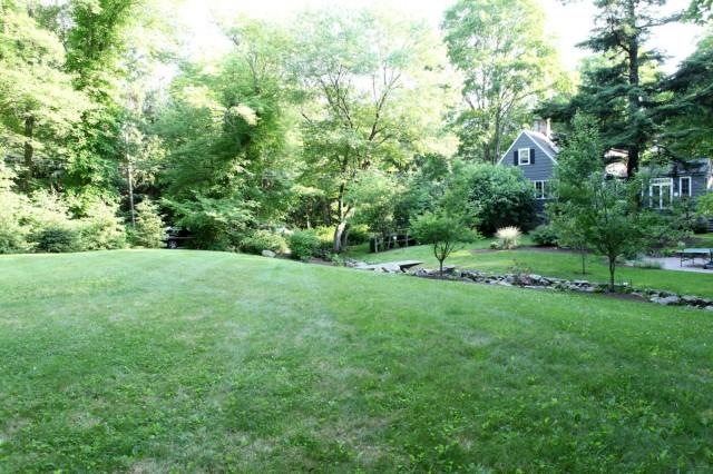 64 Steep Hill Rd, Weston, CT 06883 - photo 1