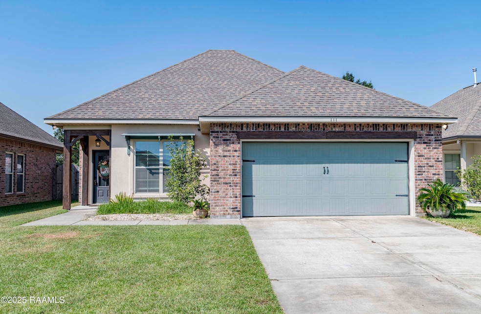 111 Gray Birch Loop, Youngsville, LA 70592 - photo 1