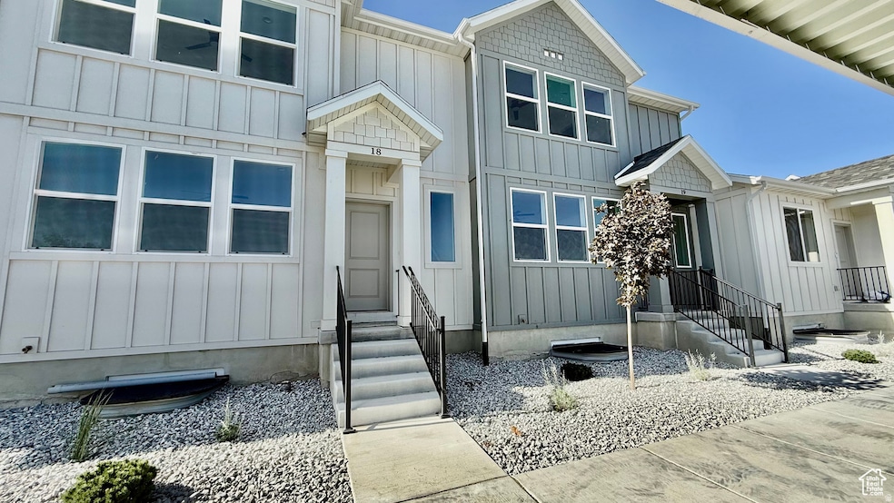 244 W Crescent Ln N unit 95, Tooele, UT 84074 - photo 1