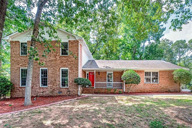 2571 Highland Golf Course Cir SE, Conyers, GA 30013 - photo 1