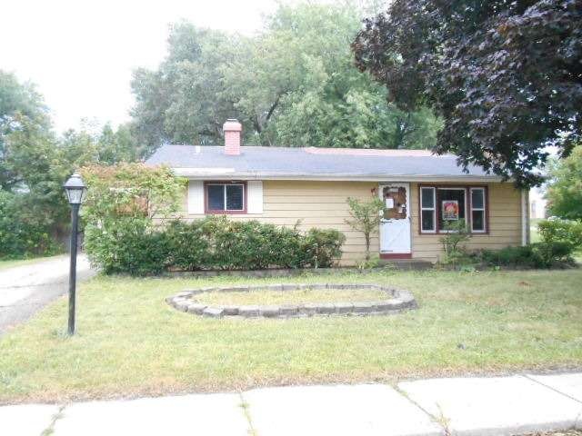 1239 Navajo Dr, Carpentersville, IL 60110 - photo 1