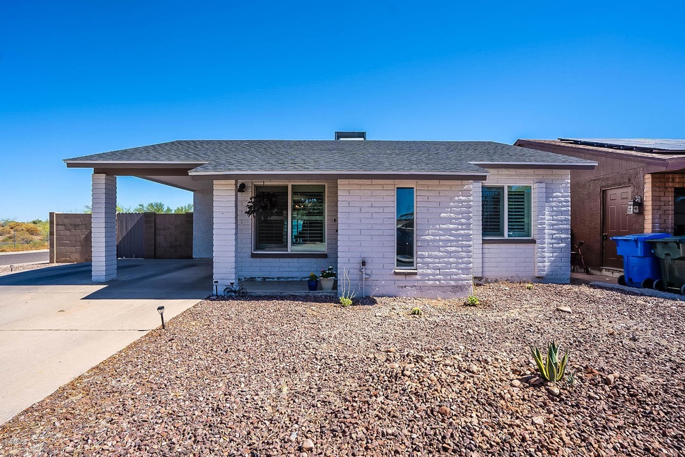 302 E Oraibi Dr, Phoenix, AZ 85024 - photo 1