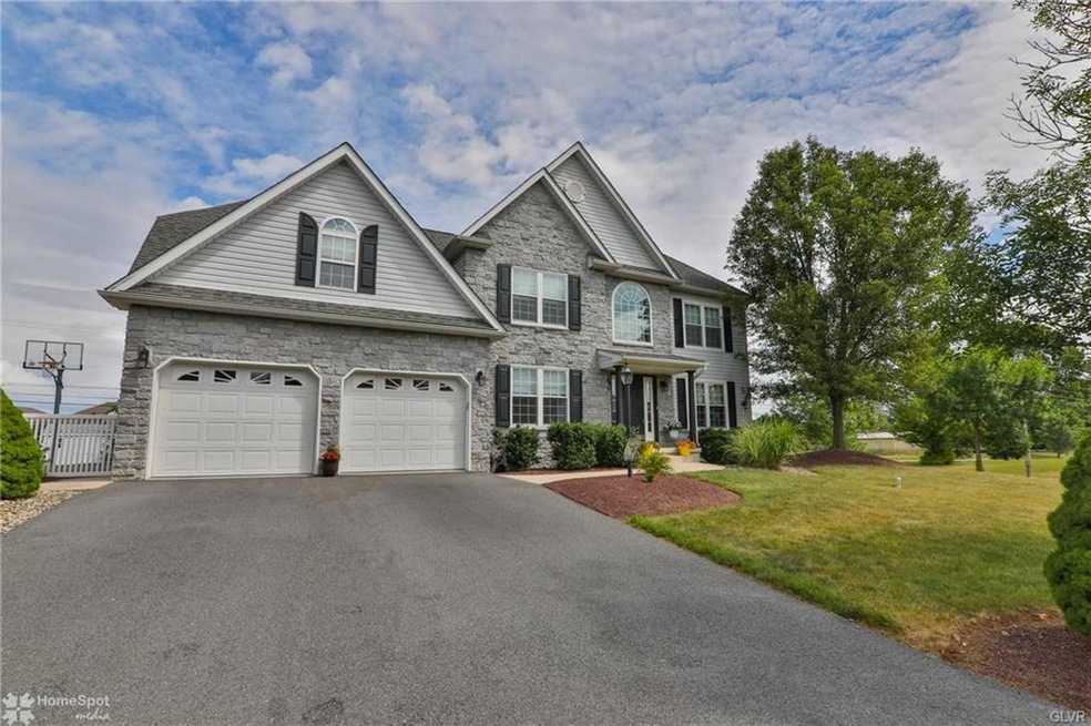 3020 Long Way, Easton, PA 18040 - photo 1